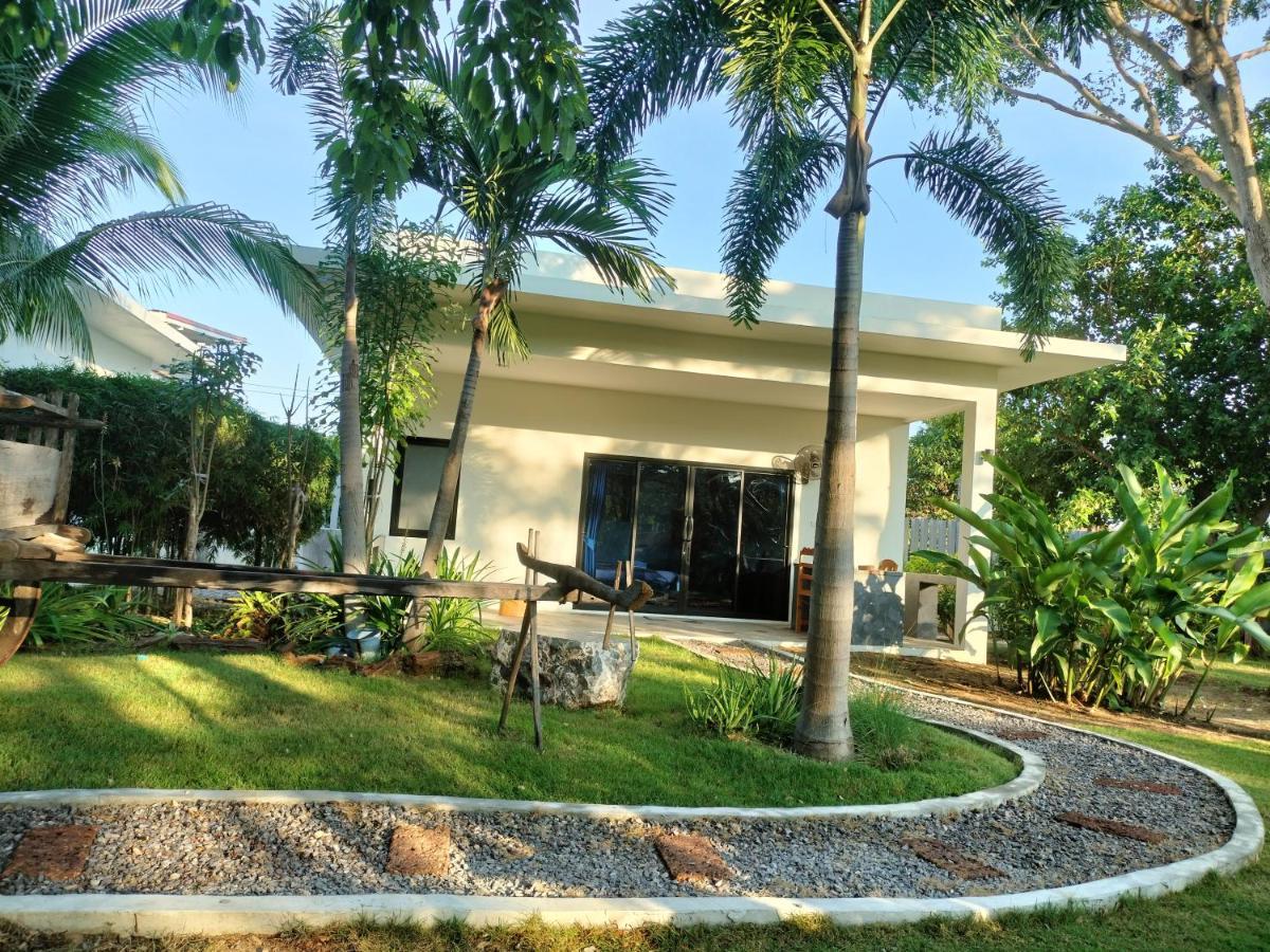 Sunset Resorts And Bar Ban Nong Chaeng  Exterior photo